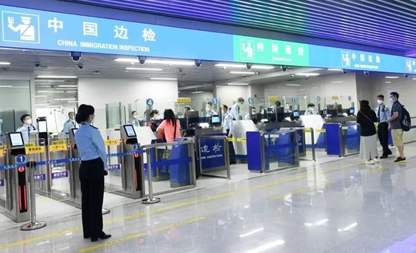 万搏(中国)wanbo·官方网页版,建设大湾区水上跨境新通道，琶洲港澳客运口岸正式对外开放